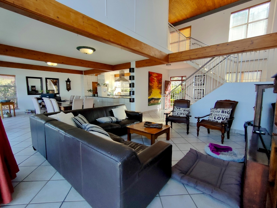 3 Bedroom Property for Sale in Kosmos North West